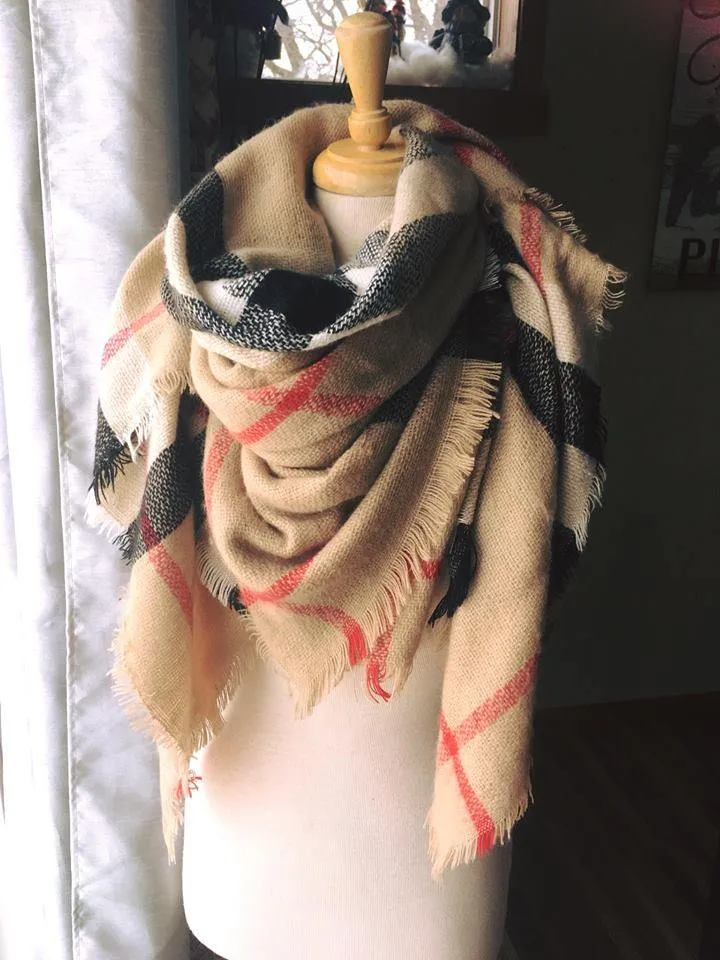 Blanket scarf { Classic check } Camel. Large square blanket scarf.