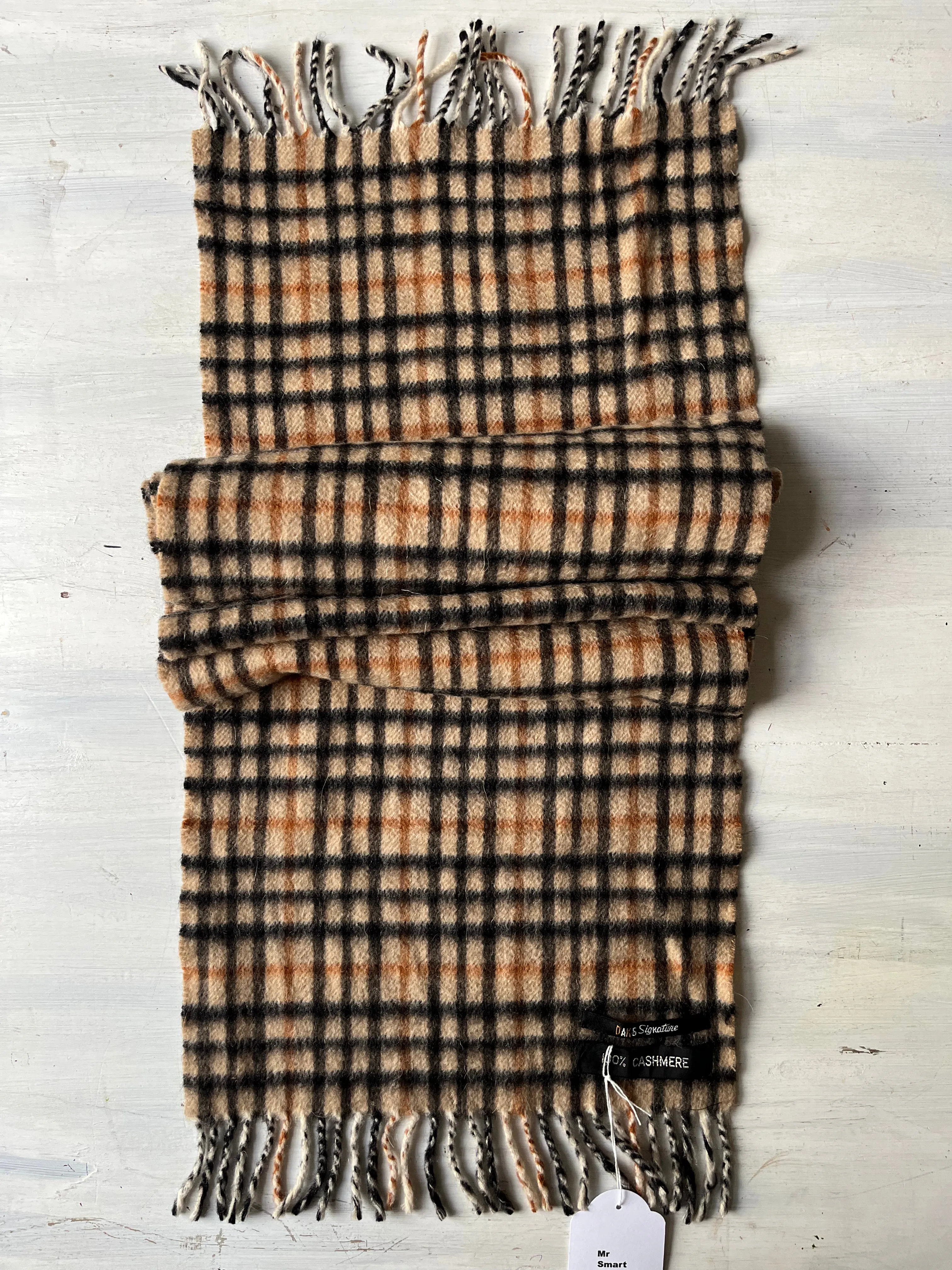 DAKS Signature pure cashmere scarf