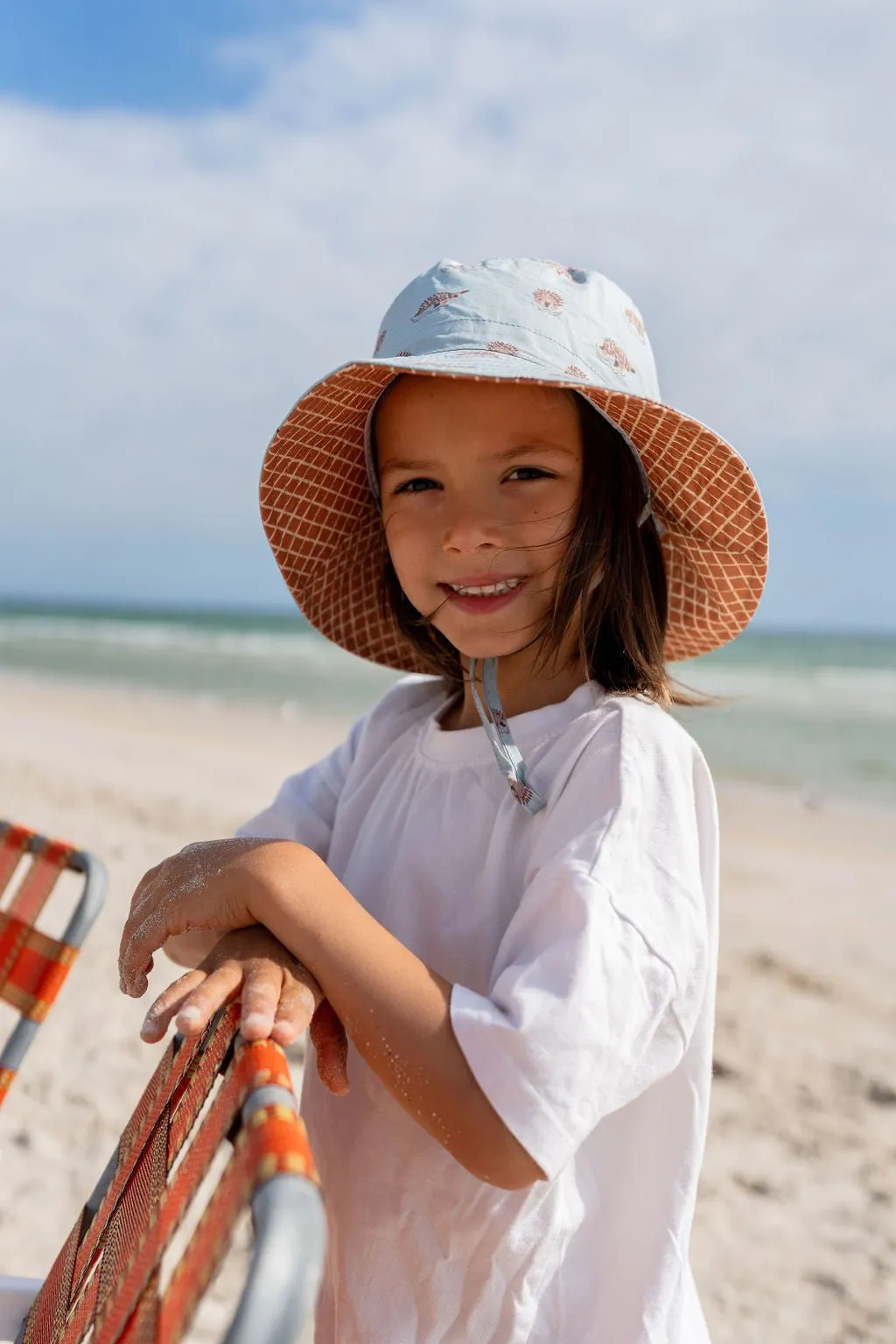 Echidna Wide Brim Bucket Hat