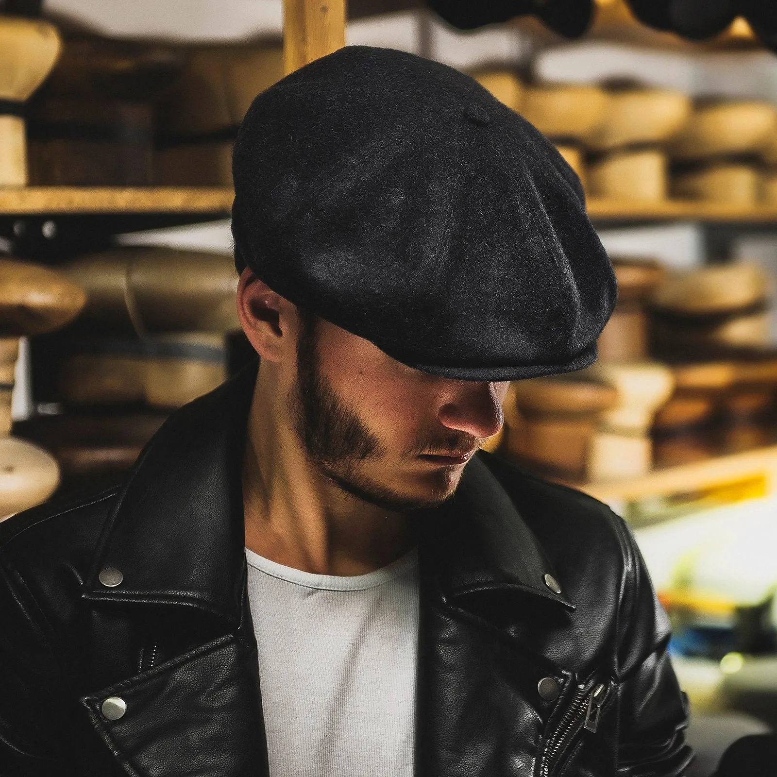 Eight Piece Wool Newsboy Cap-Black