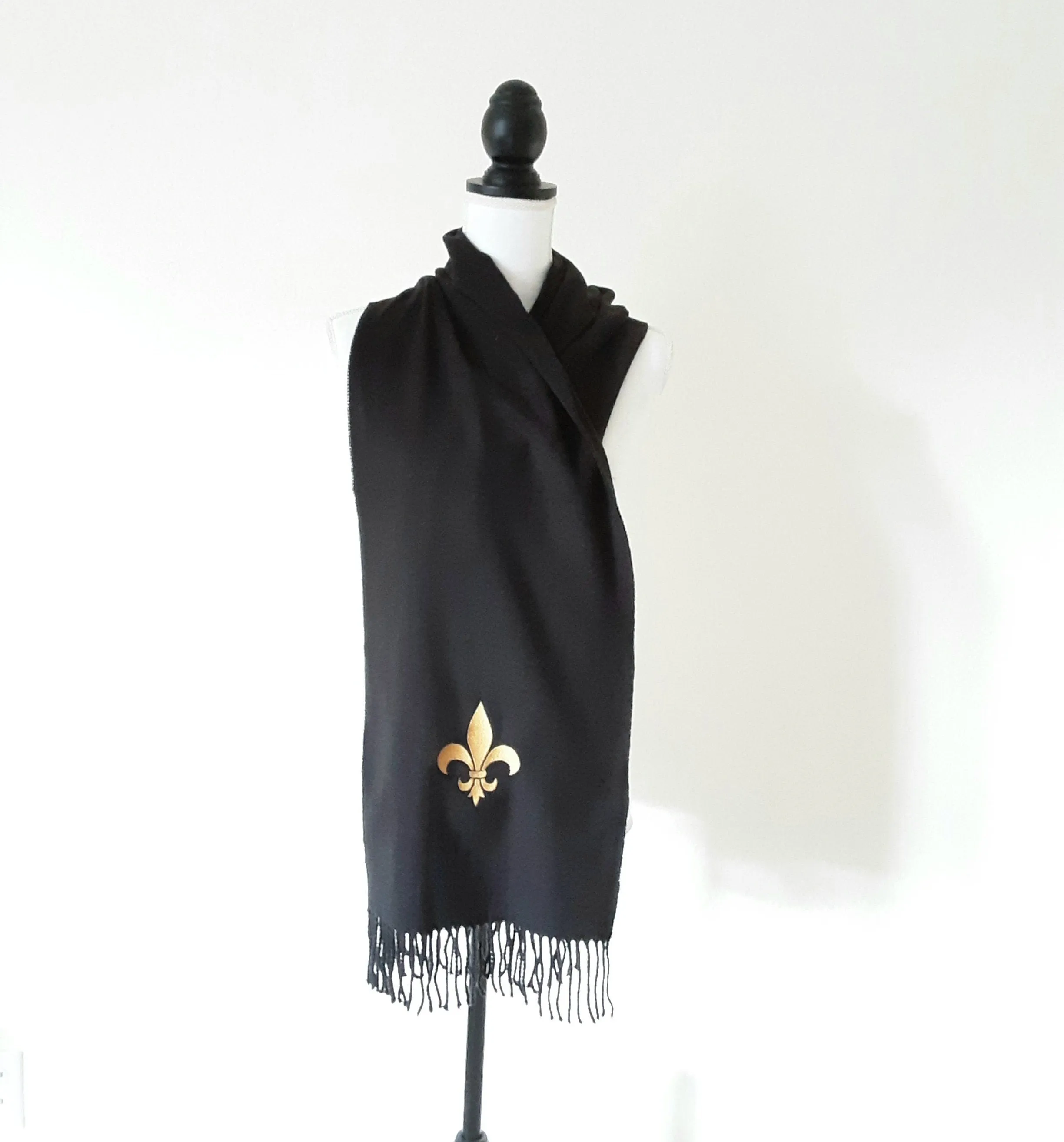 Embroidery Fleur De Lis/Black Cashmere Feel Scarf