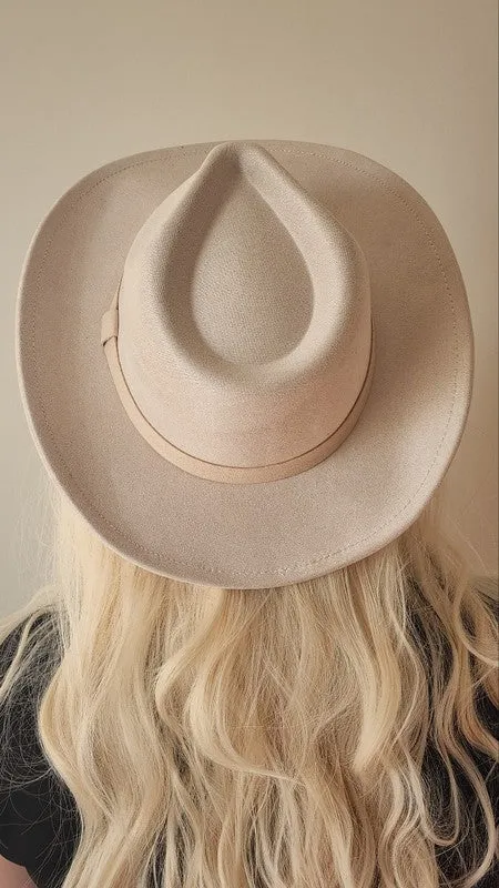 VELVET SUEDE PANAMA COWBOY HAT WITH BELT DETAIL